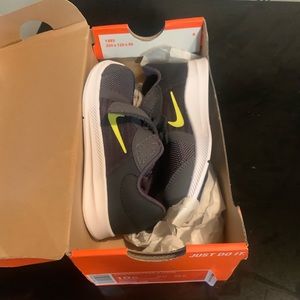 💥💥💥SOLD💥💥💥Nike kids shoes